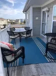 Coastal Condo in OIB NC!