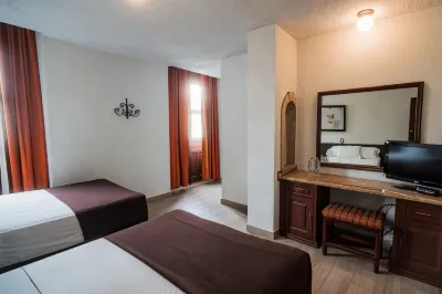 Hotel Don Quijote Plaza - Guadalajara Centro Historico