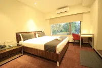 Hotel Crystal Crown