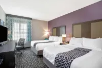 La Quinta Inn & Suites by Wyndham York Hotels in York County