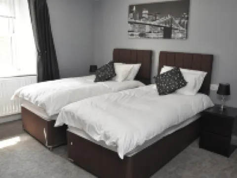 The Red Lion Hotels in Cardigan