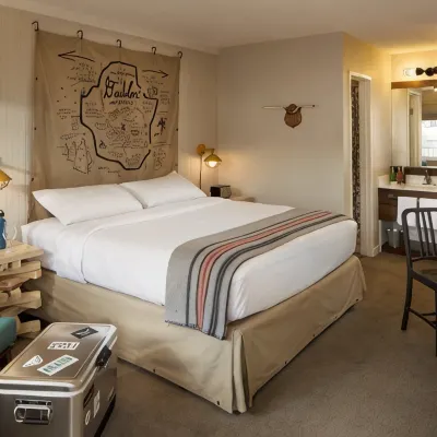 Basecamp Boulder Hotels near Naropa University