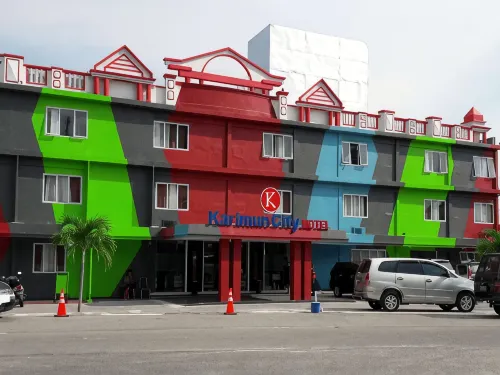 Karimun City Hotel 탄중 발라이 카리문 호텔