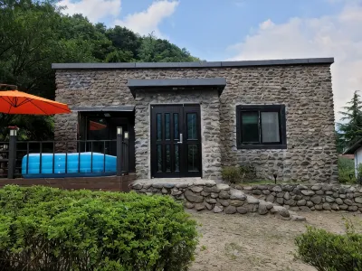 Yangsan Nature Hanmadang Pension Hotels near Tongdosa Temple