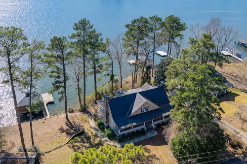 Lake Sinclair Retreat w/ Big Water Views & Dock! - 3-Star