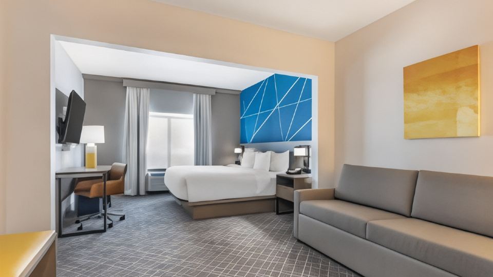 Comfort Inn & Suites Frisco East - McKinney