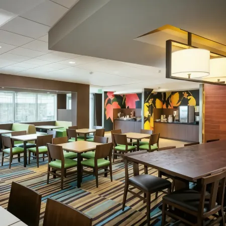 Fairfield Inn & Suites Tacoma DuPont Отели в г. Дюпон