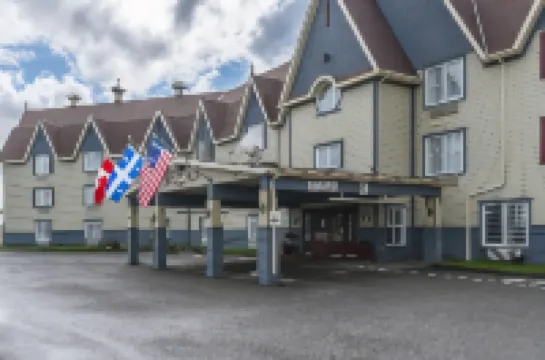 裏維耶爾·杜·盧普品質酒店 酒店