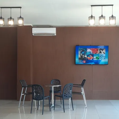 Zester Hotel Sidoarjo