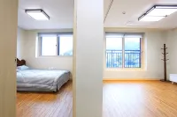 Yanggu Jumoknamu Pension Hotels in Yanggu-gun