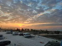 Boseong Gaeksan Caravan Pension - Parkplatz