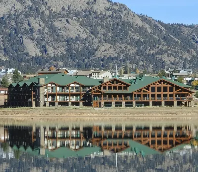 The Estes Park Resort Hotels near Estes Park / Rocky Mountain National Park KOA Holiday