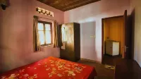 Country Villa with Modern Amenities, Santiniketan