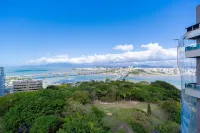 Fully Equipped Accommodations in a Building With Pool and gym in Downtown Florianopolis - Lins - 健身室/gym room