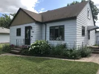 Cozy House in Central Park Neighborhood of Superior, Wisconsin.  2 Br Sleeps 8 - บังกะโล