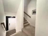 Sophisticated  Escape with Scenic Rooftop – Minutes to Downtown Hotspots - Condos