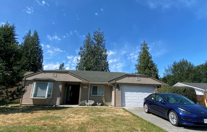 Bright, Renovated 3-Bedroom Rancher in the Heart of Gibsons