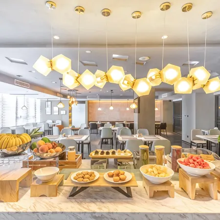 Atour Hotel Weifang Qingnian Road Taihua Town