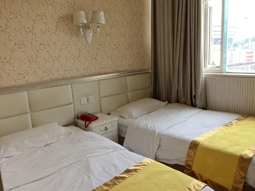 Pengxi Junlin Business Hotel