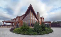 Cedar House Boutique Hotel
