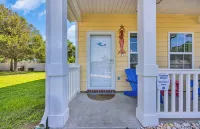 Makaria's Mermaid Beach Hideaway: Cute 2-bedroom cottage home in Myrtle Beach! - บังกะโล