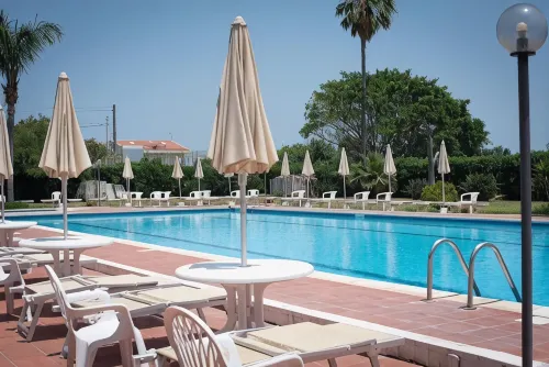 Hotel Relax