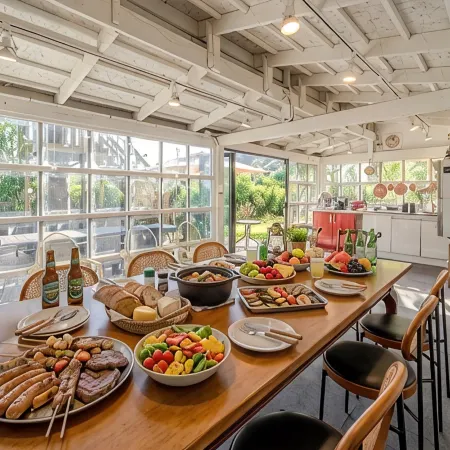 Yangyang Little Forest Pension (Breakfast, Spa)