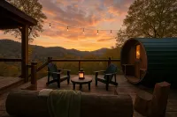 Secluded Heavens Peak, Enjoy in a Pvte Hot Tub + Sauna ,Breathtaking NC Views.