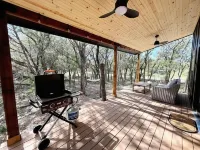 Dreamers Cozy Cabin
