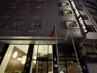 RİNG DOWNTOWN HOTEL Hotels near Clock Tower