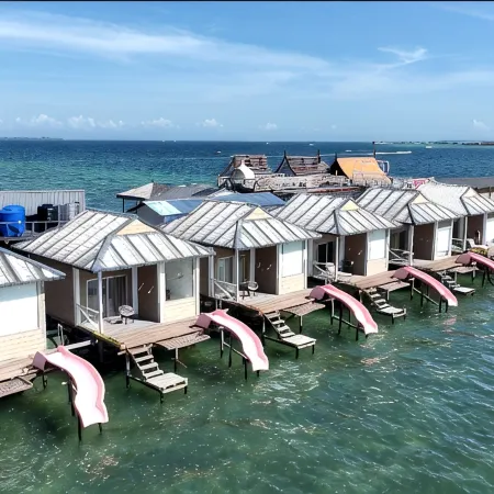 Vera Lavu Water Villa (24-Hour Chinese Housekeeper Service & Unlimited Snorkeling)