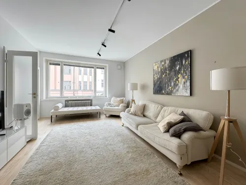 Stylish Downtown 2BR Flat with Sauna and Work Area - 5 étoiles