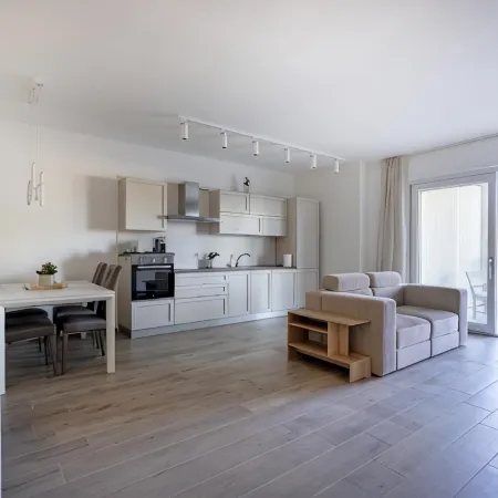 Borgo Felice - Modern Apartments + Free Parking