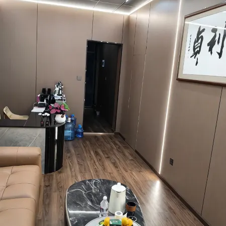 Zhenyue Hotel