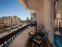 Pyramisa Hotel Luxor Hotels in Luxor