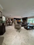 Island Living, Within Walking Distance To Beach Restaraunts Shops Parks Marina - 4-Star