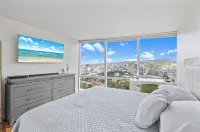Beach, City lights and Mountain Views 180 degrees view & centrally located Hotels in Downtown Honolulu