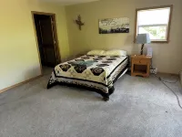 Specious 7 bedroom house in Gould City. Centrally located for your UP adventures