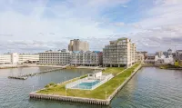 Everything Imaginable! in & Outdoor Pools, Ocean and Bay Views, a Huge Patio. - 자쿠지