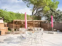 Peñalara-la casa de Galapagar, romantic stone lodging with fireplace. Hotels in Galapagar