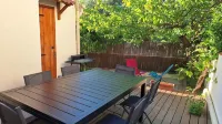 Nice 3 bedroom house near the port - parking/climate/terrace/playroom - 3 tähden