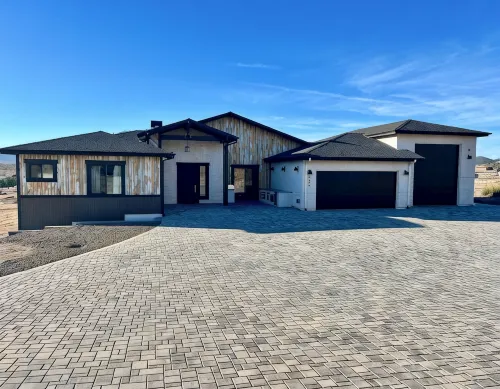 Luxury Modern farmhouse, Strong WiFi,  Stunning Granite Mountain Views - 4 stjerner