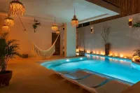 Villa Aura → Swim-up rooms, Private Pool & Rooftop - Villalar