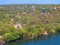The Tiny Oasis: Luxe Stay with Deck & Private Pool