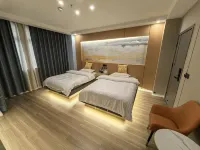 Jinfu Hotel - parking