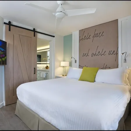 Beach House Suites by the Don CeSar