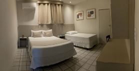 Center Plaza Hotel
