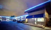 Motel 6 Pico Rivera, CA - Los Angeles - parking