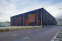 easyHotel Amsterdam Arena Boulevard - С парковкой