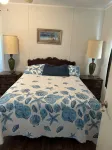 Charming Waterfront 2-bedroom mobile home in Old Homosassa with direct access! - 2-Star